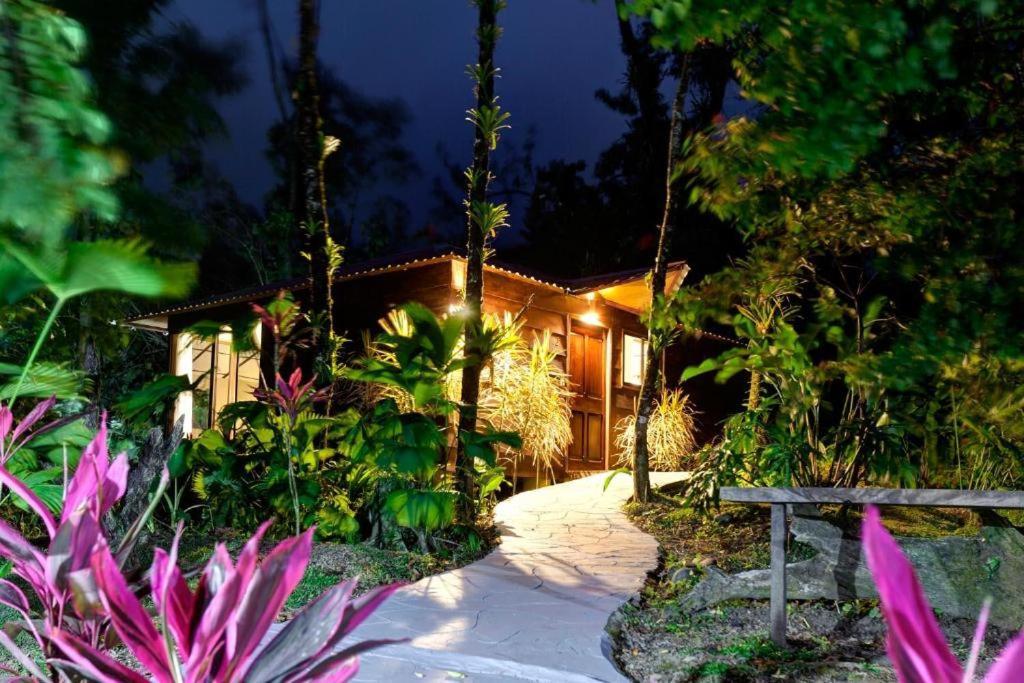 Tropical Suites & Villas La Fortuna Exterior photo